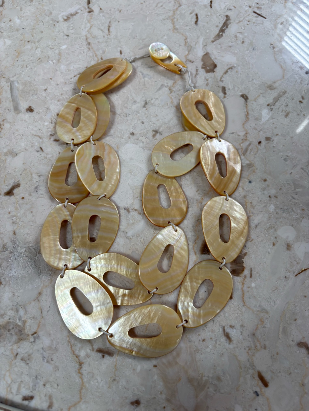 Iridescent Shell Link Necklace in Yellow